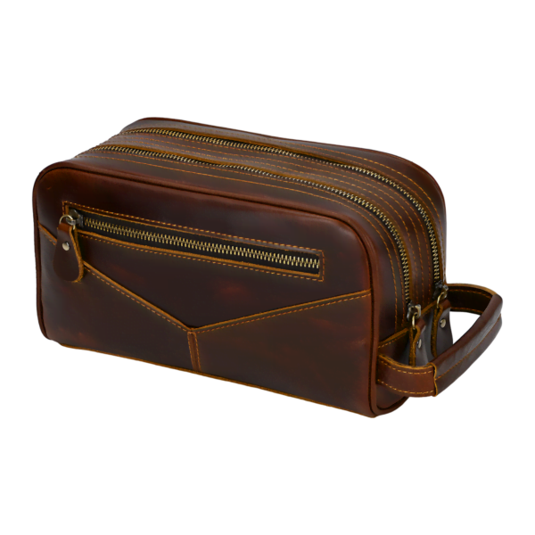 Double compartment leather toiletry bag 23